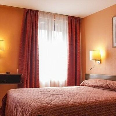 Bac Saint-germain 3* Parijs
