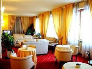 Bac Saint-germain 3* Parijs